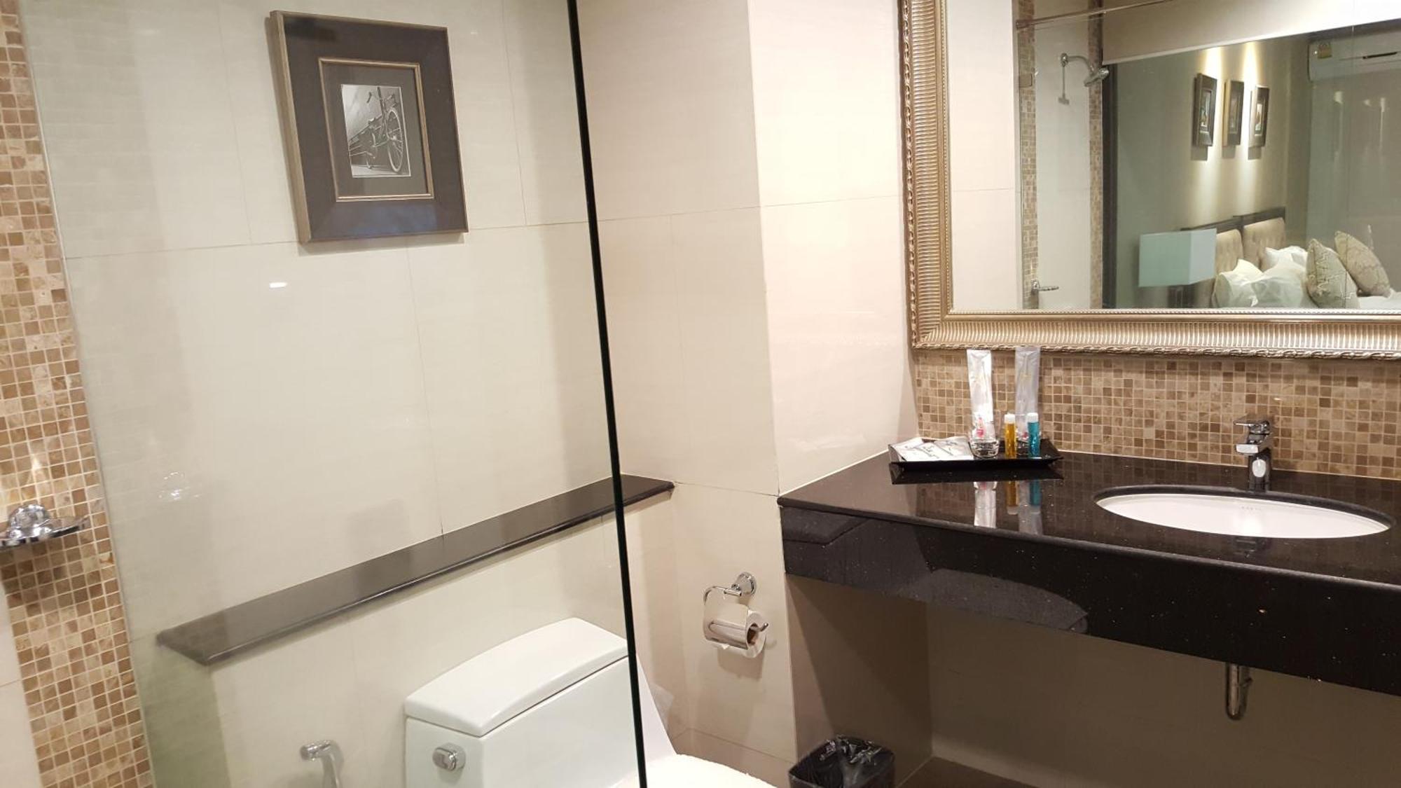 Sn Plus Hotel - Sha Plus Pattaya Habitación foto